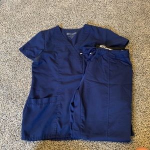 Grey’s anatomy medium scrub set